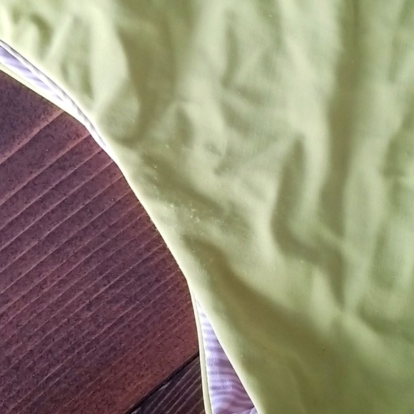 Acacia Onepiece - Picture 3 of 4